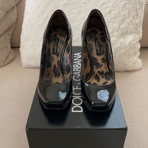 Dolce & Gabbana black patent leather pumps